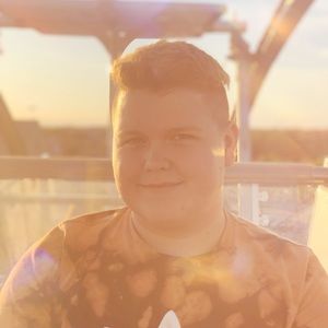 Meet your Posher, Ian